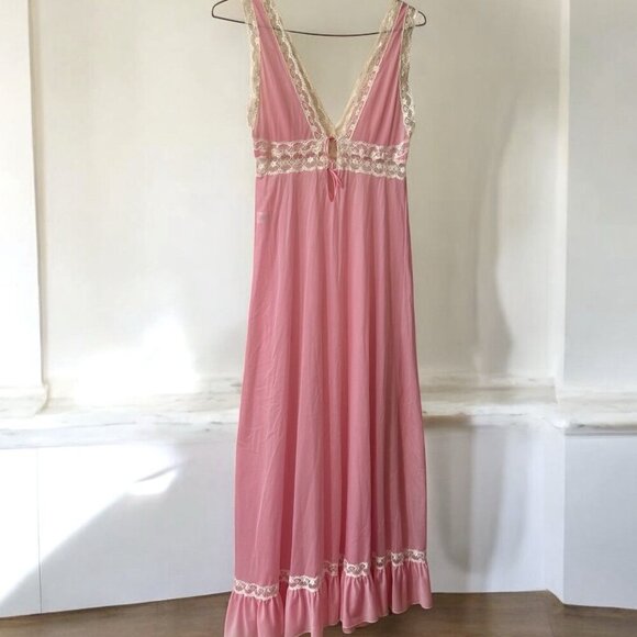 Vanity Fair Pink Ruffle Robe Nightgown Peignoir Lace Sheer Barbie USA Vintage - Picture 10 of 15